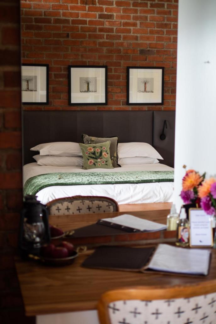 Bed and Breakfast Liedjiesbos Urban Olive Farm Блумфонтейн Екстер'єр фото