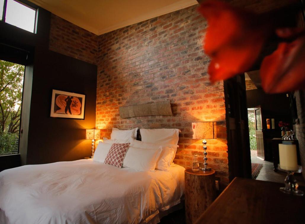 Bed and Breakfast Liedjiesbos Urban Olive Farm Блумфонтейн Екстер'єр фото